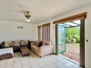 35 Settler Sands Beachfront Accommodation River and Sea View - Port Alfred - 3