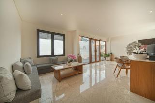 Ayona Villa Canggu by Ini Vie Hospitality - Canggu - 6