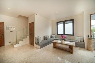 Ayona Villa Canggu by Ini Vie Hospitality - Canggu - 5