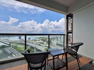 R&F Princess Cove near CIQ by Stayrene - 6