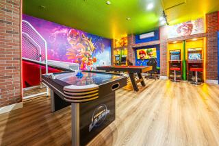 NEW Spectacular Home Windsor Hills - 0