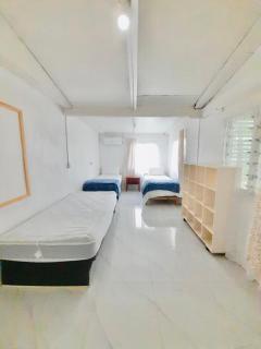 Tonga Cottage - Entire Place with Aircons Perfect for Big Family or Group - 2