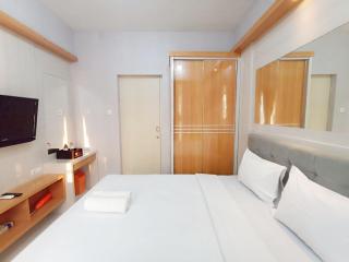 Best Deal and Homey Studio Apartment Amartha View By Travelio - Semarang - 4