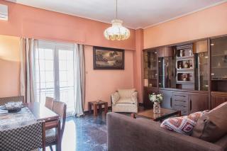 Sunny & Spacious 2BD apt near Acropolis - Atene - 1