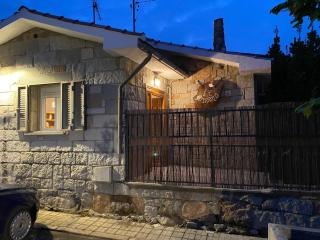 Alojamiento Rural El Petirrojo con patio jardín - Cerceda - 1