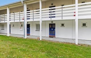 1 Bedroom Beautiful Apartment In Nexø - Allinge - 2