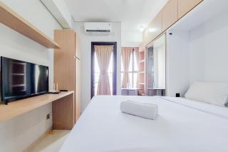 Best Price and Homey Studio Transpark Bintaro Apartment By Travelio - Tangerang - 7