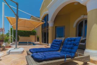 Private Pool & Direct Beach Access-4BDR Villa - Dubai - 6