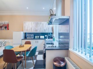 Creative & cheerful apartment by Avo in Sheffield - Sheffield - 2