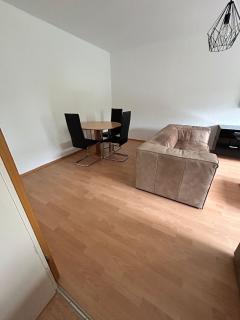 Apartment möbiliert Top lage 10min DUS Airport, Messe und Fussball Stadion - Duisburgo - 8