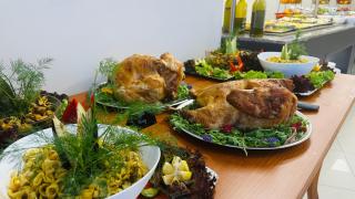 Queen Nelly - 2