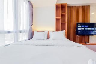 Modern Look and Homey Studio Amartha View Apartment By Travelio - Semarang - 8
