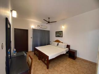 Karma Beach Resort - Kovalam - 4