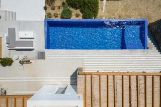 Di Lusso Villa, a Cycladic SeaView Sanctuary, By ThinkVilla - Chrissi Akti - 8
