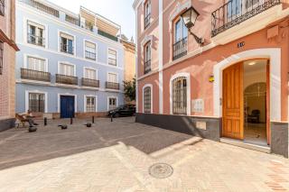ISG Apartments Casa Levíes Luxury House Downtown - Seville - 5
