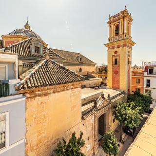 ISG Apartments Casa Levíes Luxury House Downtown - Seville - 7