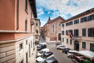 Italianflat - Rentroom Old Town - 200mt to Arena - Verona - 2