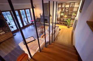 Serenity hill - - 8