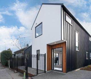 Brand New Close to CBD 3 Bed 3 Bath with Garage - Christchurch - 0