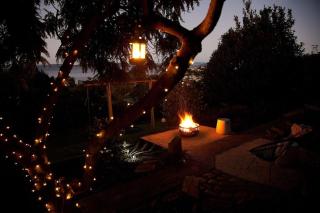 Urban farm stay with water views - Kingston Beach - 0
