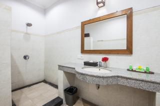 8-BR Private Pool Legian Villa 5-min Walk to Beach and Shops - Seminyak - 1
