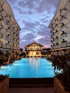 Near Airport, Affordable Coliving Space for Backpackers with Pool, Gym, and More - Pusok - 8