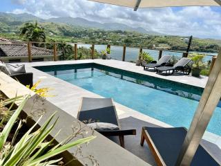 Villa Adina - Sleeps 7 - Pool - Parking - Garden - Becke Moui - 0