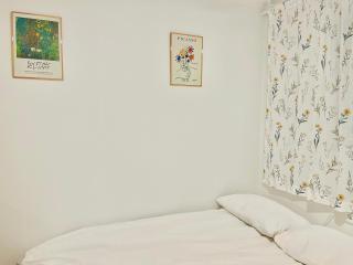 Najma in Seongsu - 2