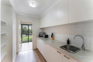 Living The Dream At Lyric Crt - 4