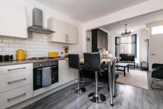 2 Bed House Close to Liverpool & Everton Stadiums - Liverpool - 7