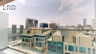 Modern Studio in Majestine - Dubai - 1