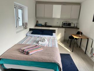 Ldn Studio-Free Parking-15 min to Elizabeth Line - 2