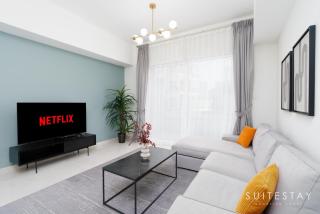 Spacious Business Bay Balcony Suite - Dubai - 0