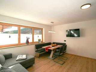 Apartment Ferienwohnung Selina by Interhome - Fügenberg - 3