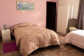 Da zia Concetta, casa vacanze immersa nel verde - Colledara - 1