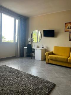Hotel Saturday - Palma Campania - 2