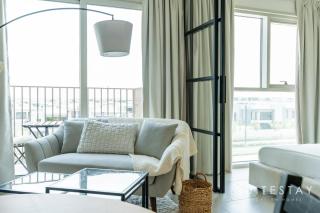 Chic One Bedroom Suite with Cozy Interiors - Dubai - 6
