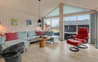3 Bedroom Beautiful Home In Aakirkeby - Vester Sømarken - 8