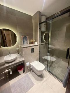 ZED Chic & Cozy Retreat in Heart of Sheikh Zayed - Sheikh Zayed - 5