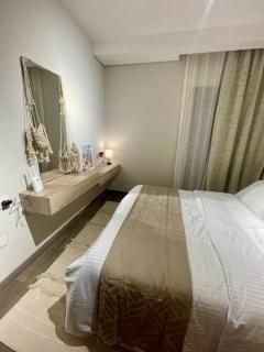 ZED Chic & Cozy Retreat in Heart of Sheikh Zayed - Sheikh Zayed - 3