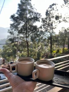 DIVA Nest Kasauli I Luxury Apartment IBalcony I WiFi I Open Air Restaurant - Kasauli - 6