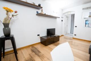 Sunrise Apartment - Bari - 4