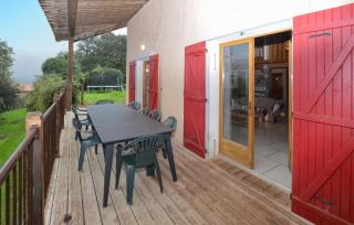 4 Bedroom Lovely Home In Azilone Ampaza - Azilone-Ampaza - 9