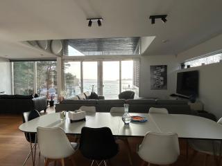 Nydelig villa ved sjøen med oppvarmet basseng - 8