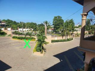 Lovely Ensuite Getaway with Pool - Ocho Rios - 4