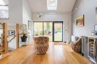 Woodside Lodge, surrounded by woodland and beautiful gardens - Wrington - 4