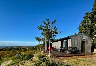Ermitage Saint Quinis - le Ponant, maison en bois eco ondes - 0