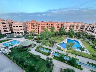 Vue piscine et terrasse oasis calme et luxueux - Marrakech - 0