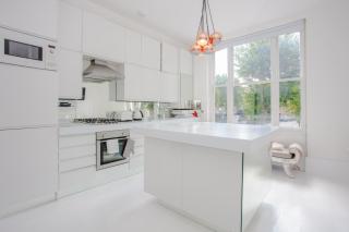 HUGE 5 storey 4 bed Terraced family home in Queens park - Londra - 4