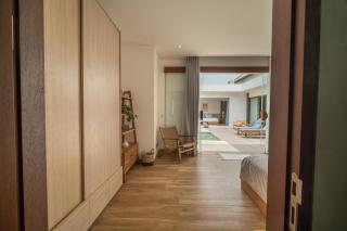 Exclusive 4BR Tranquil Sanctuary in Pererenan - 5